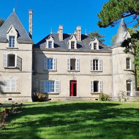 Chambres D'Hotes Chateau De Saint Etienne Du Bois Eksteriør bilde