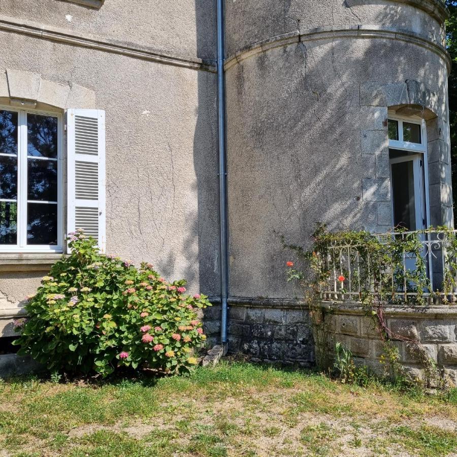 Chambres D'Hotes Chateau De Saint Etienne Du Bois Eksteriør bilde